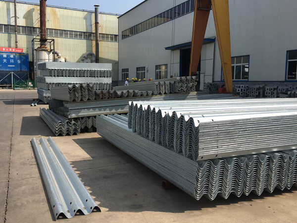 波形護欄板多少錢一米
